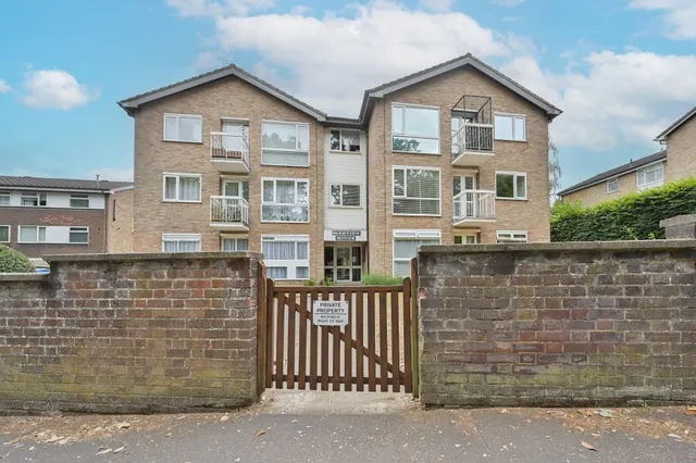 4 Park View House, Eastbury Road, Watford, photo 1