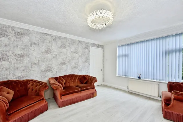Overend Close, Sheffield, S14, photo 2