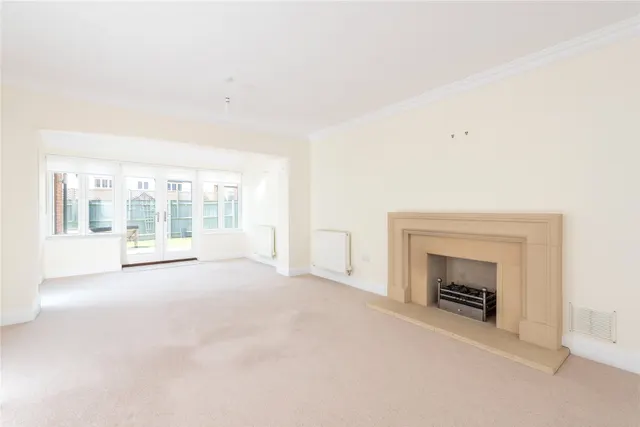 Cuckoo Hill Rise, Hanslope, MK19, photo 3