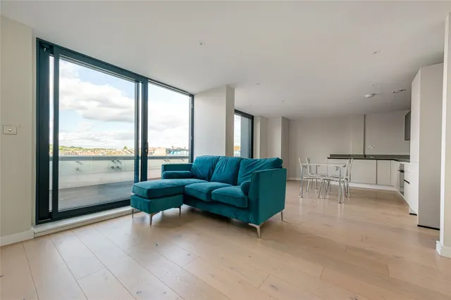 1 bedroom flat, Tottenham Lane, Crouch End