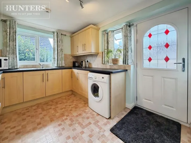 Pendlebury Grove, Hoyland, S74, photo 3