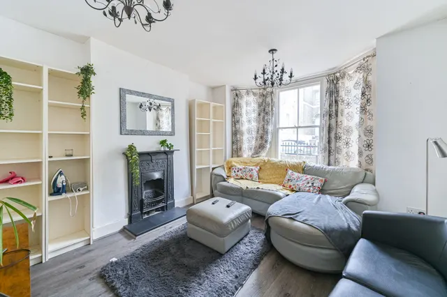 Photo 2 — 16 Flaxman Road, London