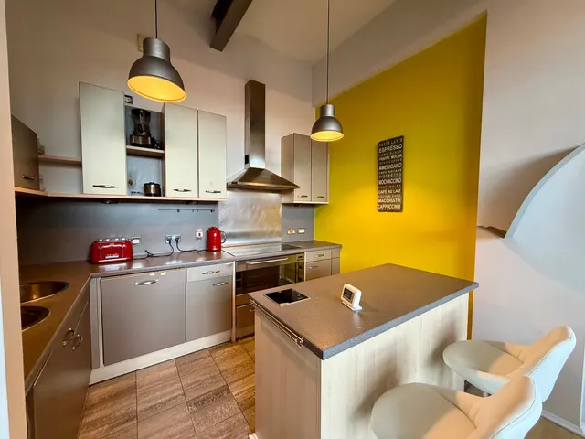 Branston Street, Birmingham, B18, photo 3
