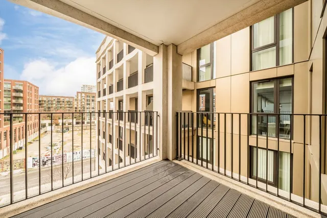 Photo 2 — Pinnacle House, Royal Wharf