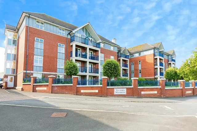 Newton Drive, Blackpool, FY3, photo 1