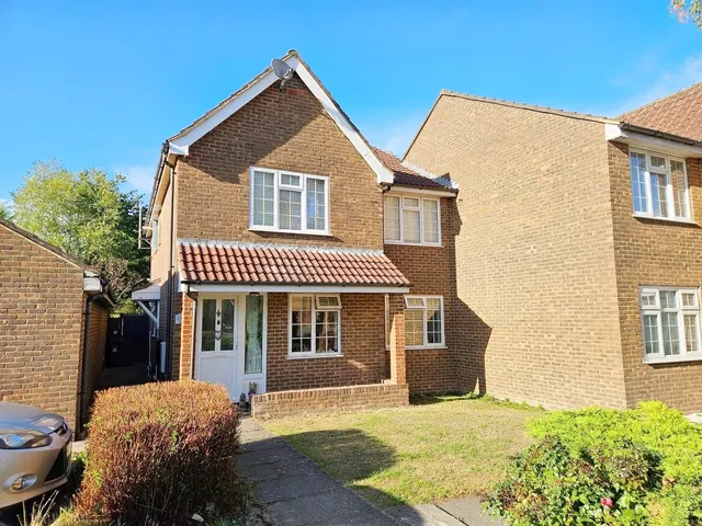 Robinson Court, Earley, RG6, photo 1