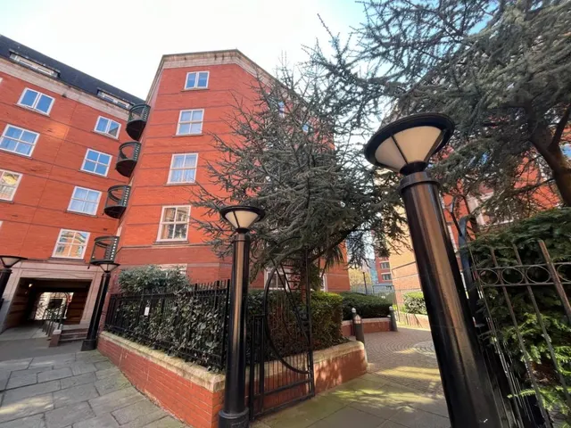 Granby Row, Manchester, M1, photo 1