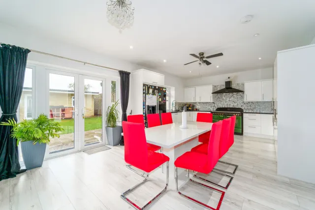 Chalmers Road, Ashford, photo 2
