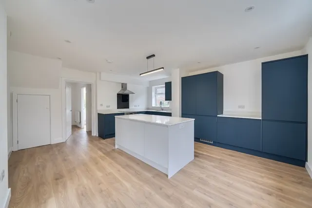 Photo 3 — Douglas Road, Esher KT10
