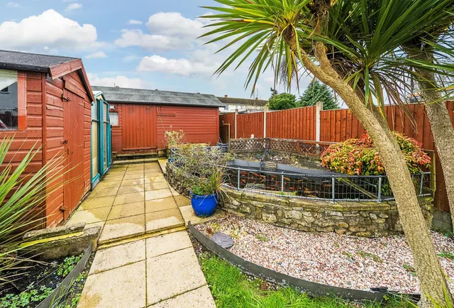 Holbrook Crescent, City, Hartcliffe, BS13 0EU, photo 1
