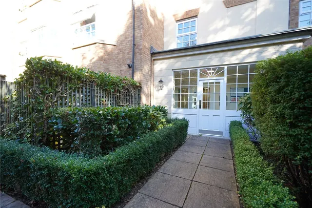 Meadow Vale Close, Yarm, TS15, photo 2