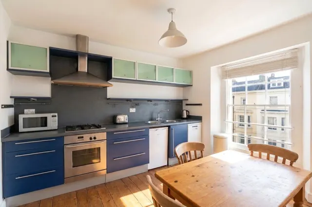 West Park, Clifton, BS8, photo 1