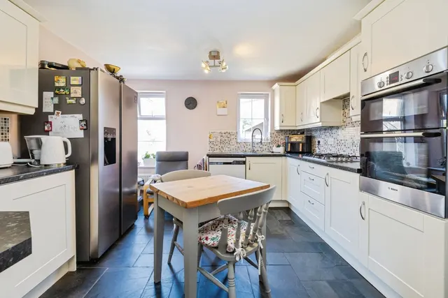 Photo 2 — Leveret Chase, Witham St. Hughs, Lincoln, Lincolnshire, LN6