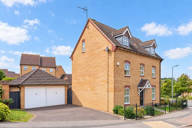 Spencer Road, Wellingborough, photo 1