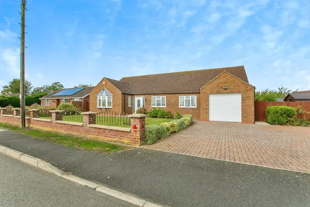 Low Road, South Kyme, Lincolnshire, LN4, photo 1