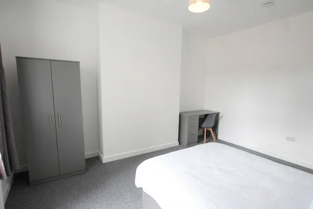 Photo 2 — Room 2, 6, Belgrave Road, Belgrave Road, Gloucester, GL1 1QZ