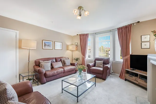 Photo 3 — Lammermuir Drive, Paisley, Renfrewshire, PA2