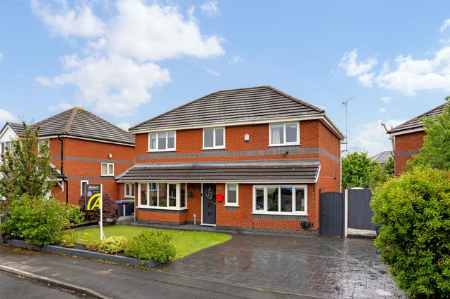 Burns Close, Liverpool, Liverpool, L16 3GQ, photo 1