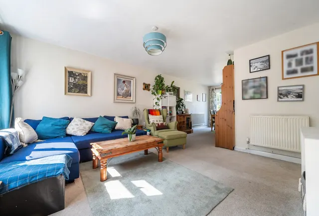 Ronaldson, Gloucestershire, Bitton, BS30 6JS, photo 1