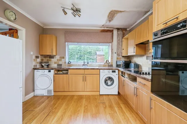Photo 3 — Farnborough Road, Nottingham, Nottinghamshire, NG11