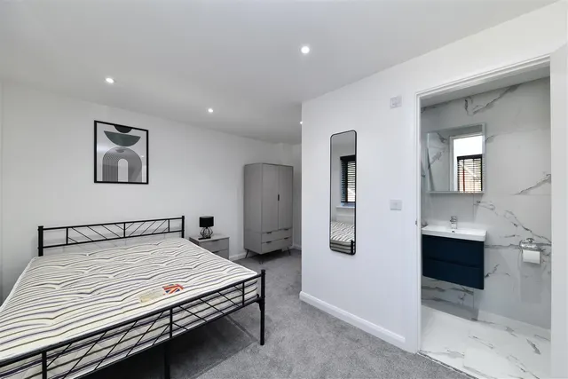 Photo 2 — Benbroke Place, Stevenage, Herts, SG1 6GR
