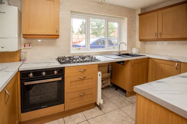 Kelston Gardens, Bristol, BS10, photo 2