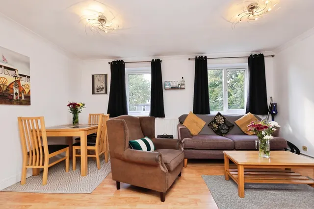 Rectory Road, Birmingham, B31, photo 3