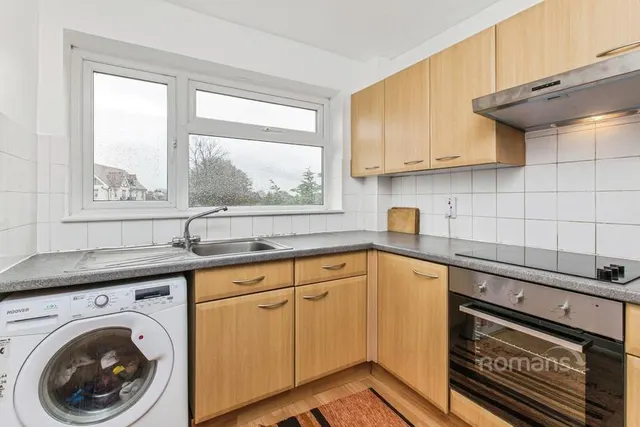 Croxley Rise, Maidenhead, SL6, photo 1