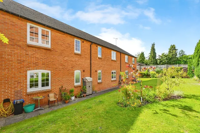 Photo 2 — Chartley Court, Uttoxeter