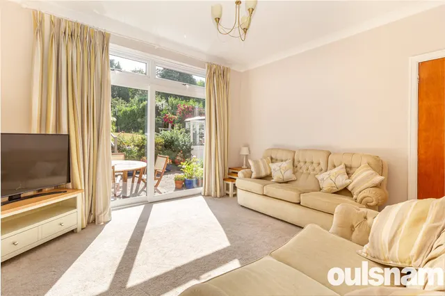 Photo 3 — Quarry Lane, Northfield, Birmingham, West Midlands, B31 2QD