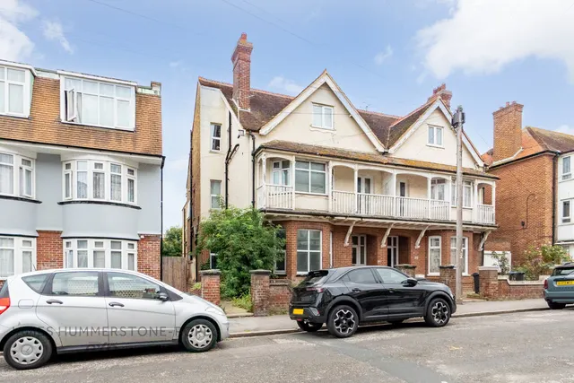 Fantastic Maisonette, Surrey Road, Cliftonville, photo 1