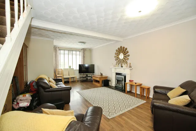 Hillside Terrace, Porth, CF39, photo 1