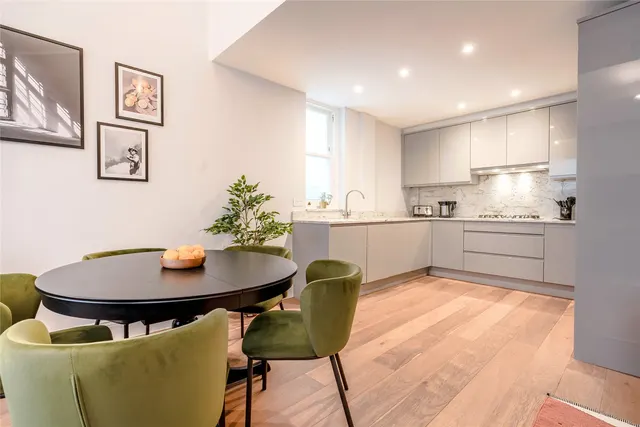 Greville Road, London, photo 2