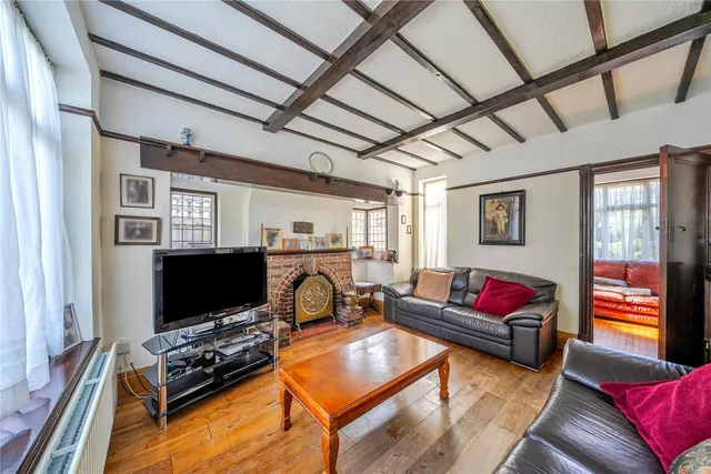 Downs Bridge Road, Beckenham, BR3, photo 2