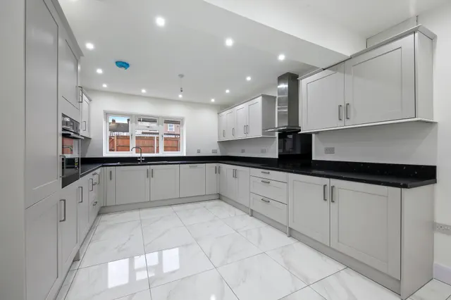 Photo 3 — Princes Road, Dartford, Kent, DA2 6NG