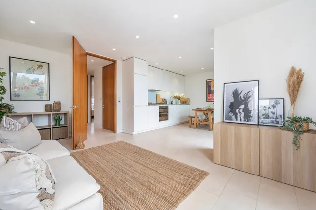 Photo 3 — Latitude House, Oval Road, Primrose Hill, London, NW1 7EU