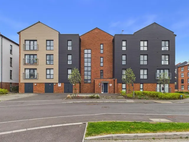 Hobbs Way, Gloucester, photo 1