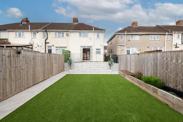 Photo 2 — Eastwood Crescent, Brislington, Bristol, Bristol, BS4 4SS