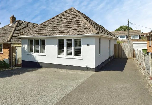 Elmfield Crescent, Exmouth, EX8, photo 1