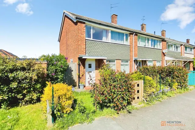 Shanklin Gardens, Leicester Forest East, LE3, photo 1