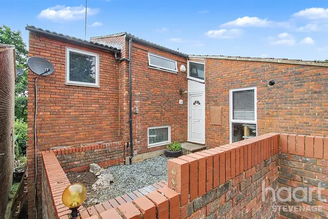 Kimbolton Crescent, Stevenage, SG2, photo 1