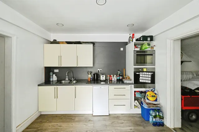 Avenue Road, Hunstanton, PE36, photo 2