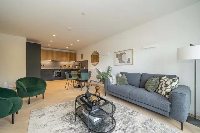 Photo 3 — The Mirador North Acton W3 6TT
