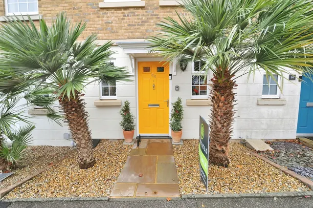 Celandine Drive, St. Leonards-On-Sea, TN38, photo 2