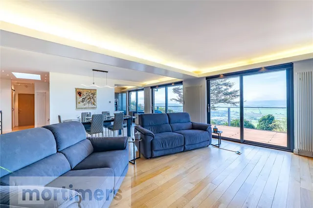 Belthorn Road, Belthorn, BB1, photo 2