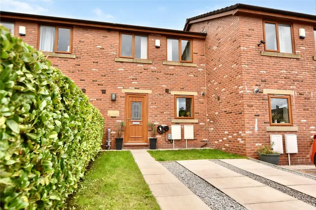 James William Street, Littleborough, OL15, photo 1
