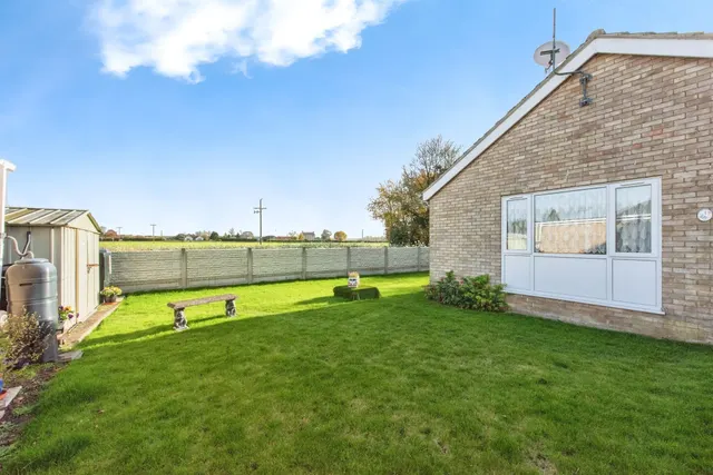 Walnut Close, Foulden, THETFORD, photo 1