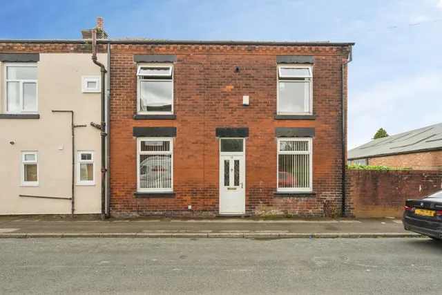 Rosedale Avenue, Atherton, M46, photo 1