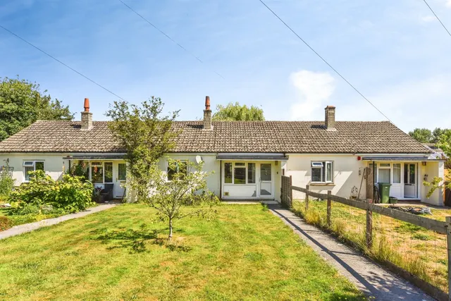 Longfield, Mells, BA11, photo 1