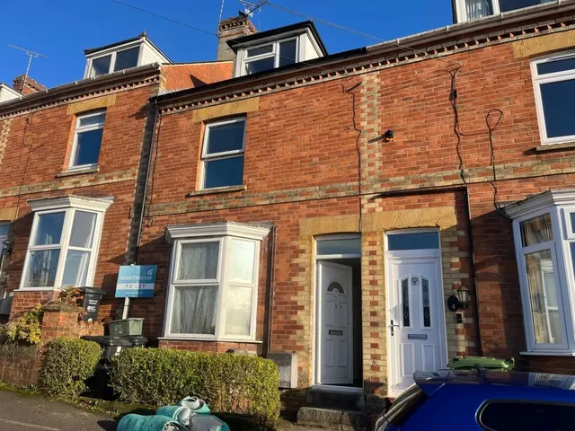 Hillside Terrace, Yeovil, BA21, photo 1